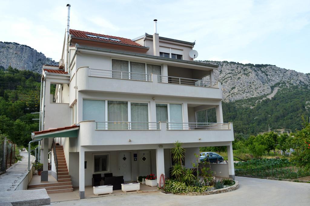 Villa Bubalo โอมิช ภายนอก รูปภาพ