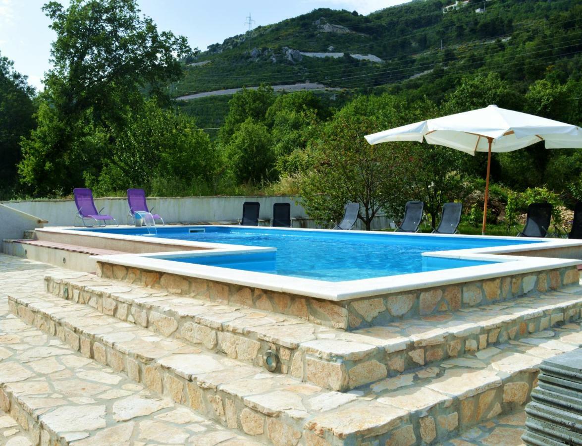 Villa Bubalo โอมิช ภายนอก รูปภาพ